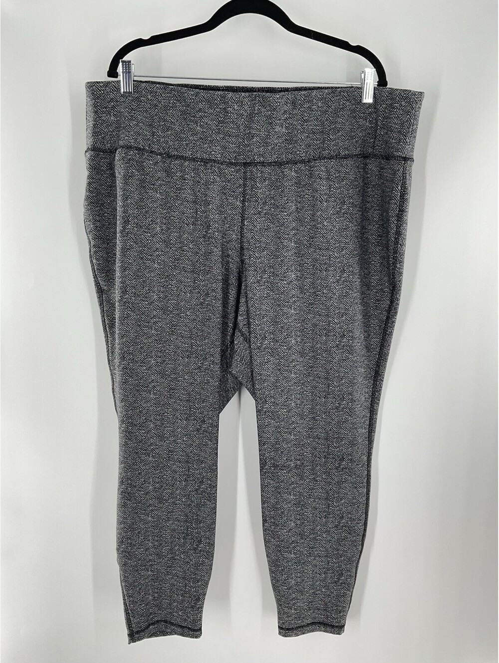 Livi Lane Bryant Pants Activewear 26/28 Pull On Crop Stretch Pockets 112